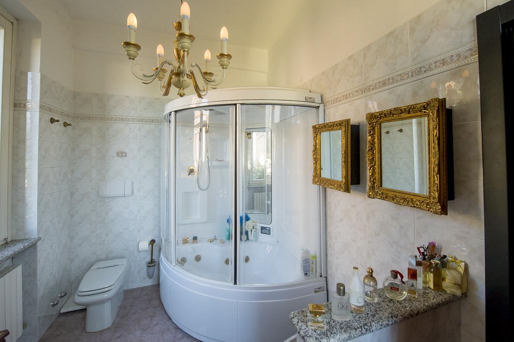 Villa Puccini Bed & Breakfast レッコ 部屋 写真