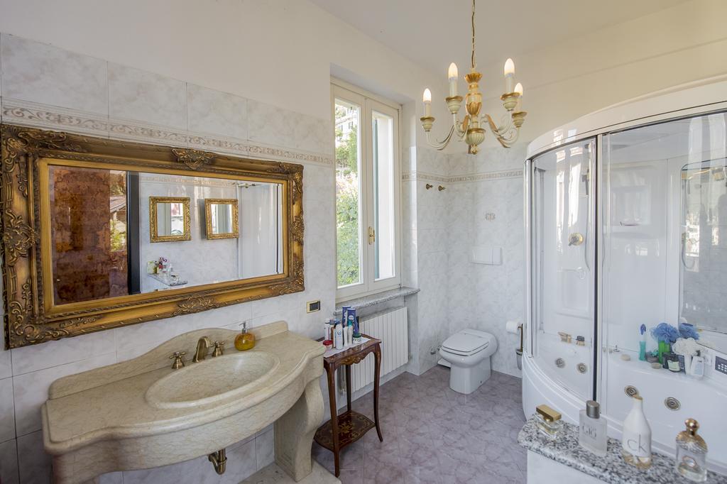 Villa Puccini Bed & Breakfast レッコ 部屋 写真