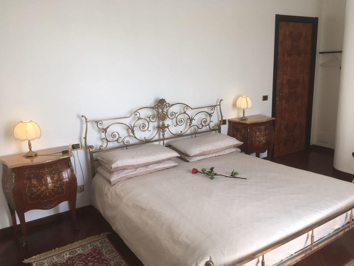 Villa Puccini Bed & Breakfast レッコ エクステリア 写真